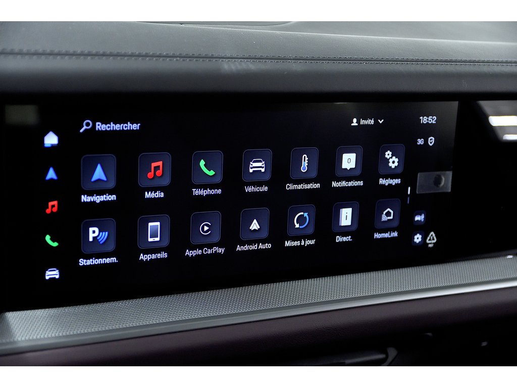 Porsche Cayenne Air Suspension / Premium Pack Plus / Trailer Hitch 2024 à Laval, Québec - 21 - w1024h768px