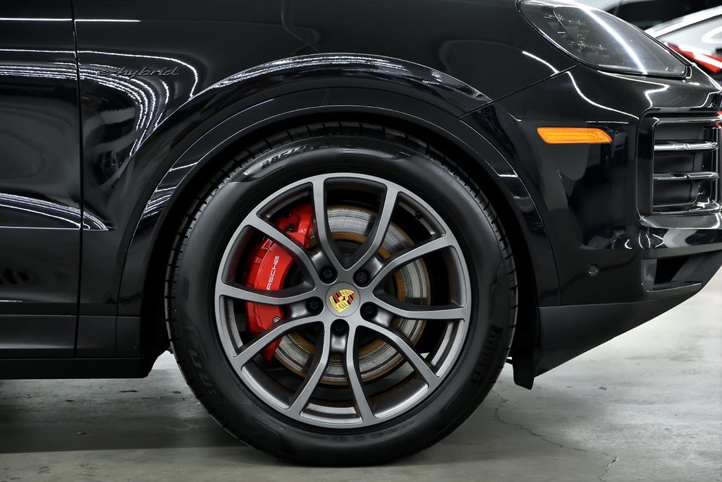 Porsche Cayenne S E-Hybrid 2024 à Laval, Québec - 9 - w1024h768px