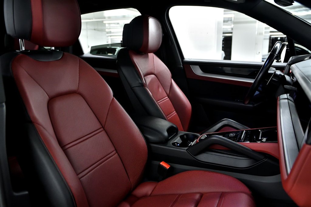 Porsche Cayenne S E-Hybrid 2024 à Laval, Québec - 40 - w1024h768px