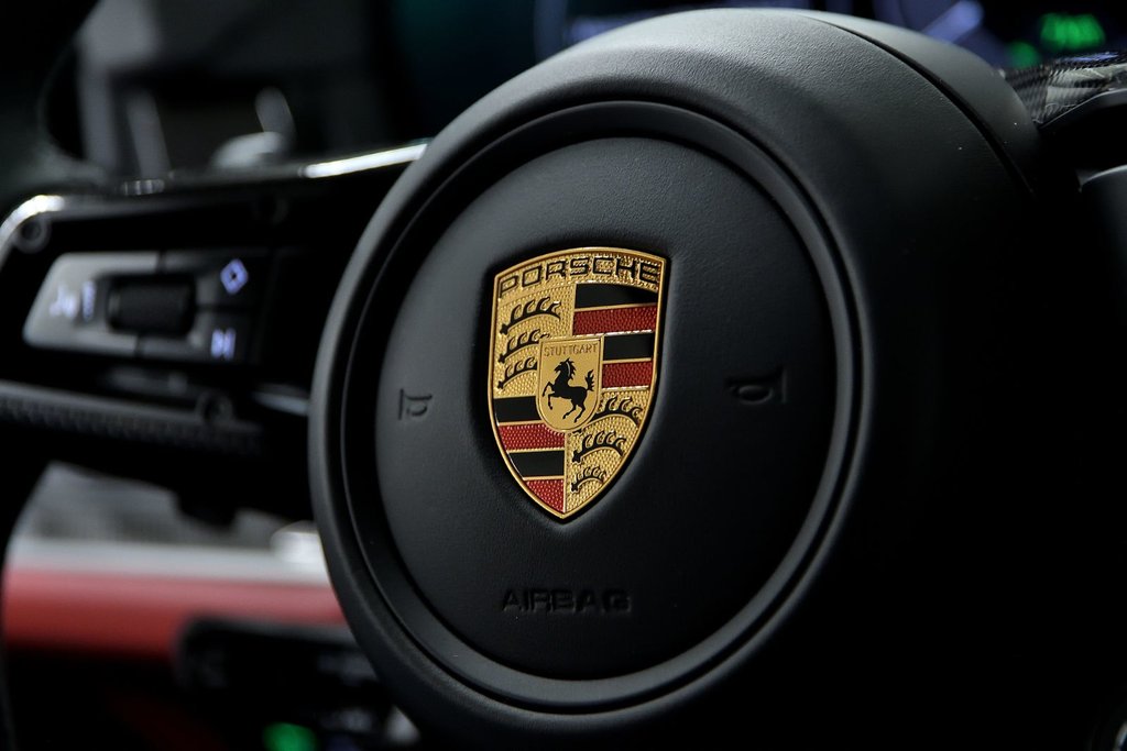 Porsche Cayenne Turbo E-Hybrid Coupe 2024 à Laval, Québec - 21 - w1024h768px