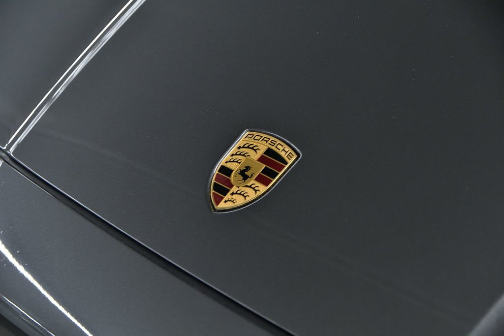 Porsche Cayenne Turbo E-Hybrid Coupe 2024 à Laval, Québec - 6 - w1024h768px