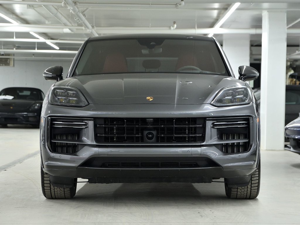 Porsche Cayenne Turbo E-Hybrid Coupe 2024 à Laval, Québec - 5 - w1024h768px