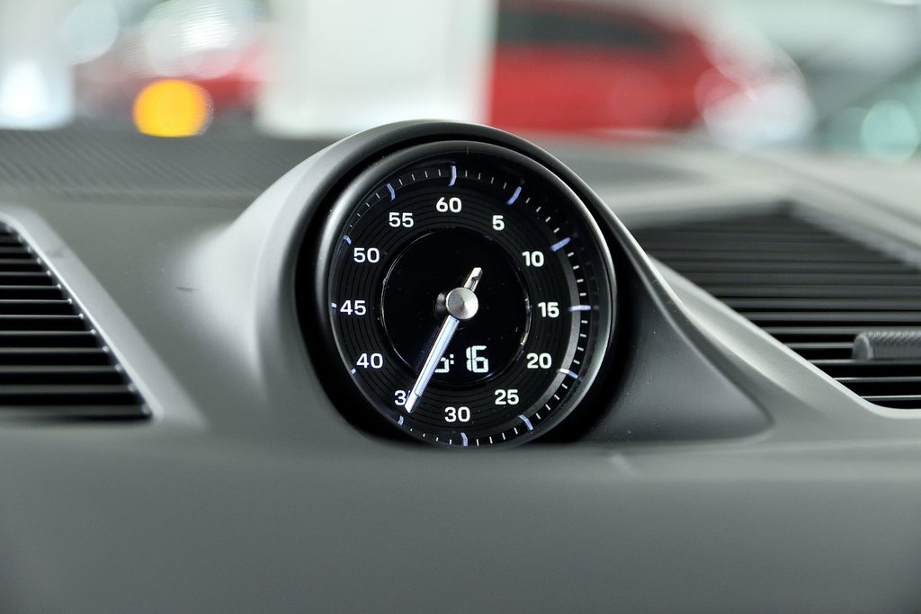 Porsche Cayenne S E-Hybrid 2025 à Laval, Québec - 35 - w1024h768px