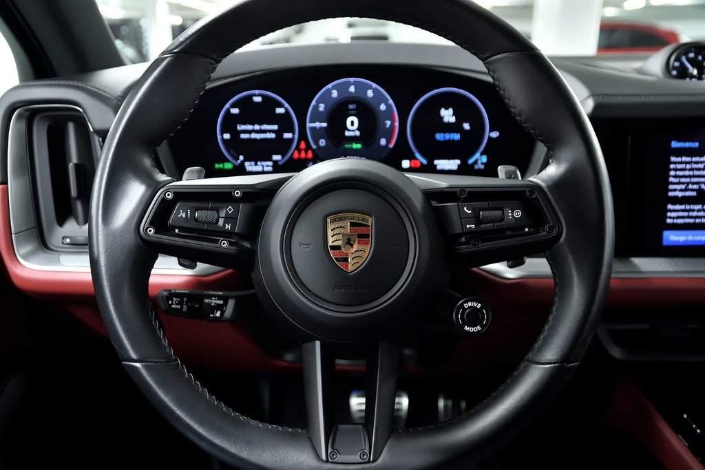 Porsche Cayenne S E-Hybrid 2025 à Laval, Québec - 28 - w1024h768px
