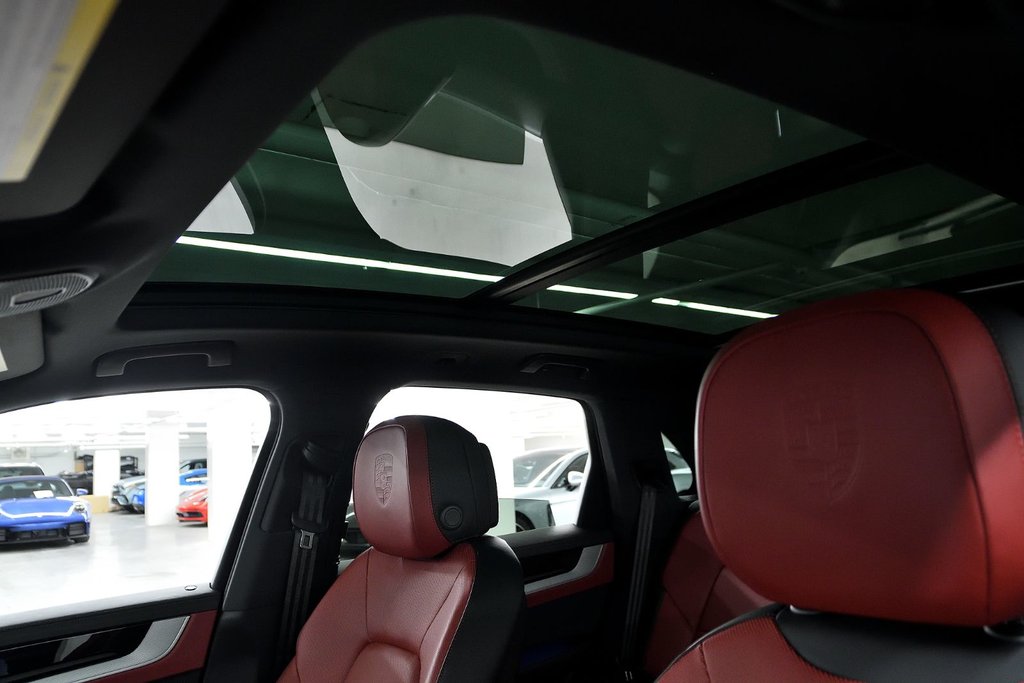 Porsche Cayenne S E-Hybrid 2025 à Laval, Québec - 17 - w1024h768px