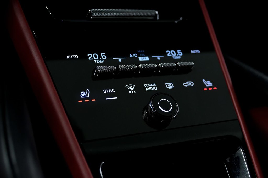 Porsche Cayenne  2025 à Laval, Québec - 17 - w1024h768px