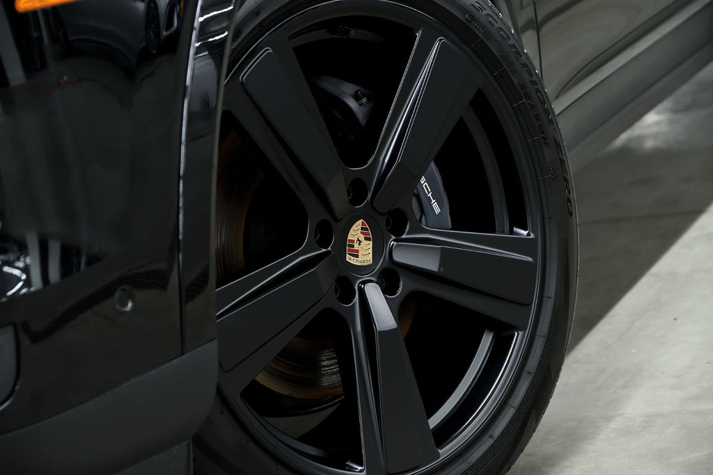Porsche Cayenne  2025 à Laval, Québec - 7 - w1024h768px