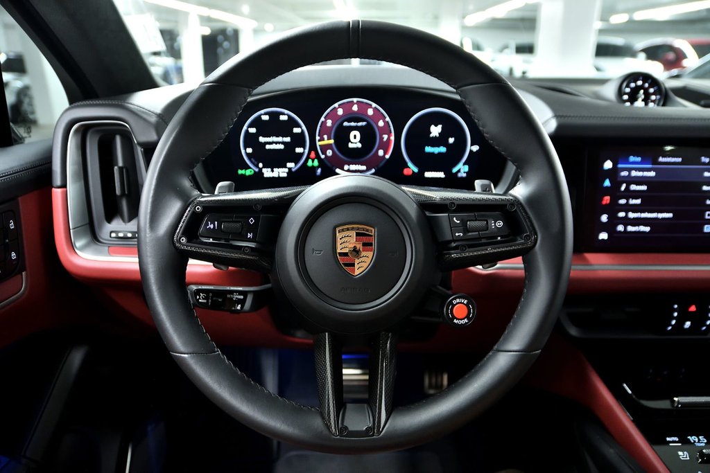 Porsche Cayenne Turbo GT 2025 à Laval, Québec - 14 - w1024h768px