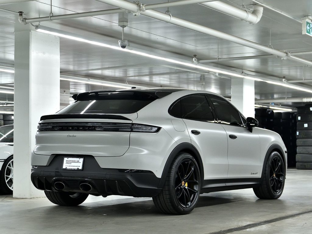 Porsche Cayenne Turbo GT 2025 à Laval, Québec - 3 - w1024h768px