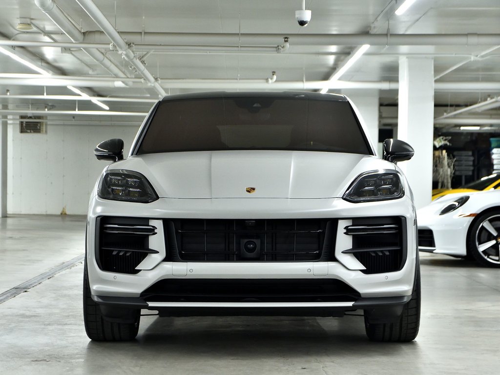 Porsche Cayenne Turbo GT 2025 à Laval, Québec - 5 - w1024h768px