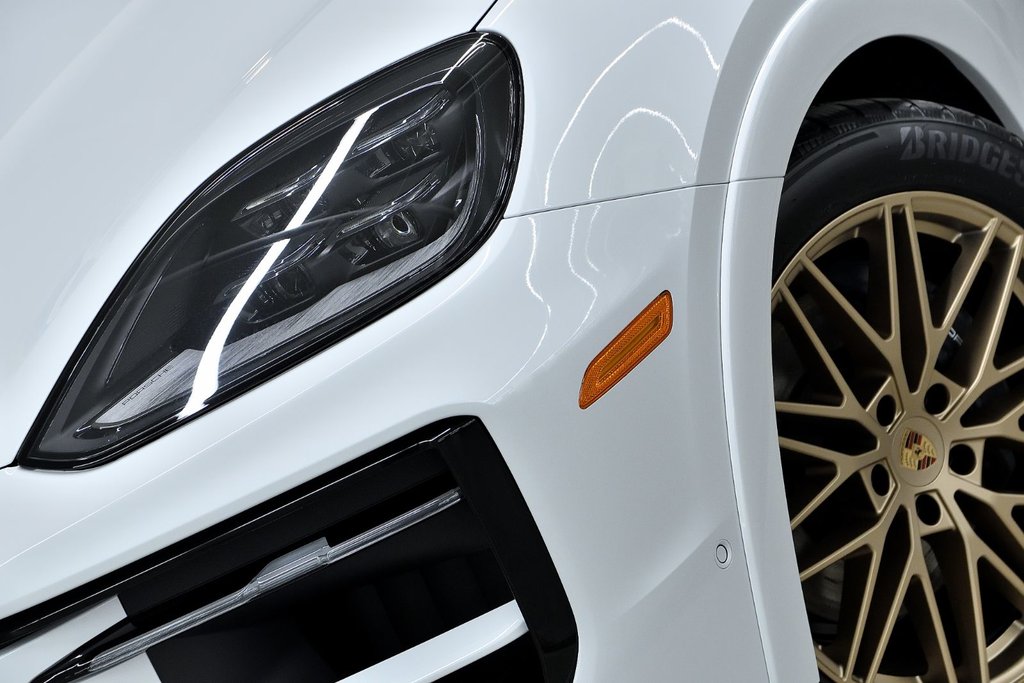 Porsche Cayenne  2025 à Laval, Québec - 7 - w1024h768px