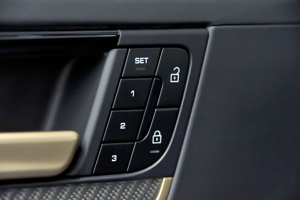 Porsche Cayenne  2025 à Laval, Québec - 39 - w1024h768px