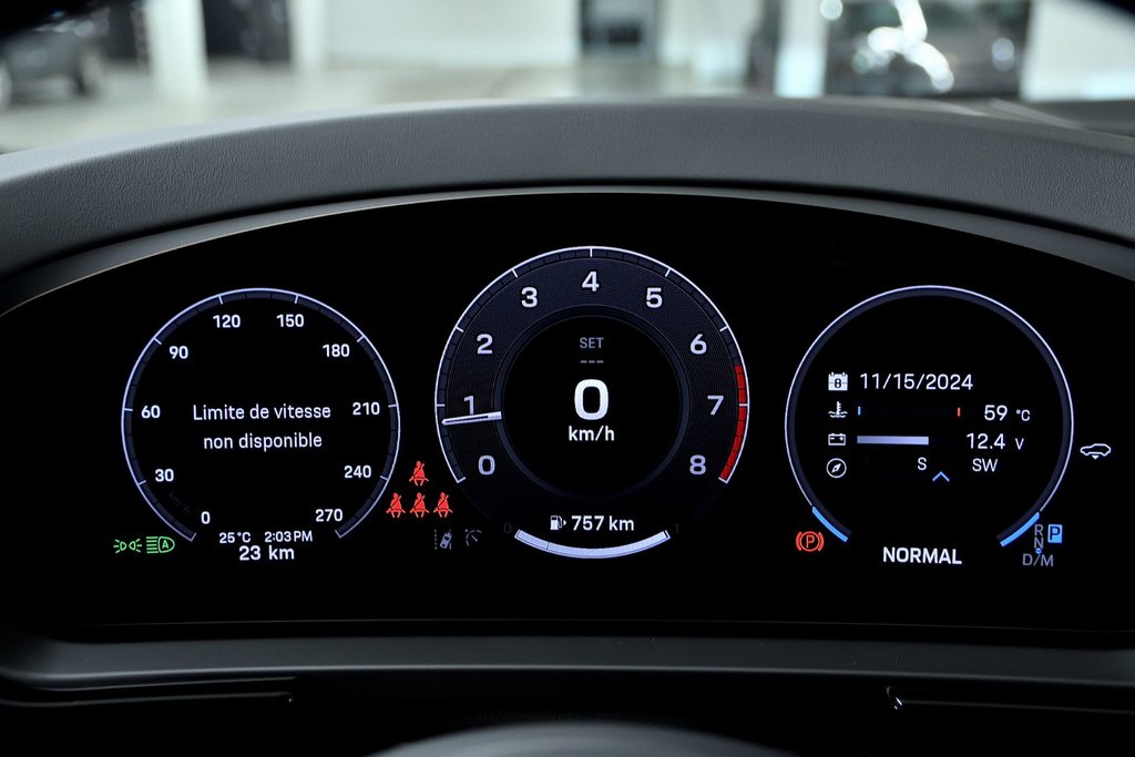 Porsche Cayenne  2025 à Laval, Québec - 23 - w1024h768px