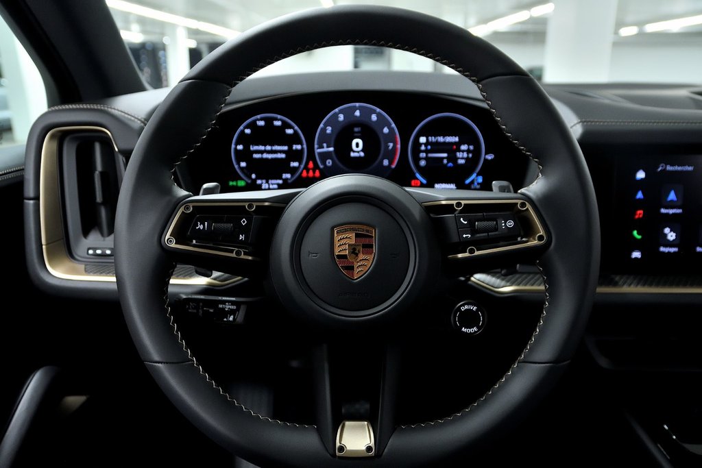 Porsche Cayenne  2025 à Laval, Québec - 20 - w1024h768px
