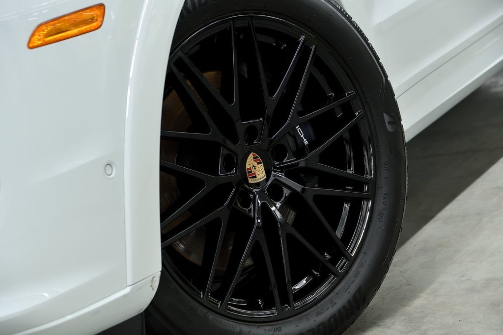 Porsche Cayenne Coupe 2026 à Laval, Québec - 9 - w1024h768px