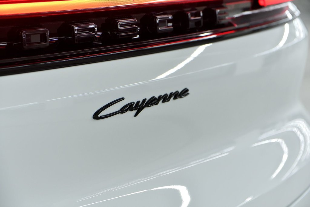 Porsche Cayenne Coupe 2026 à Laval, Québec - 11 - w1024h768px
