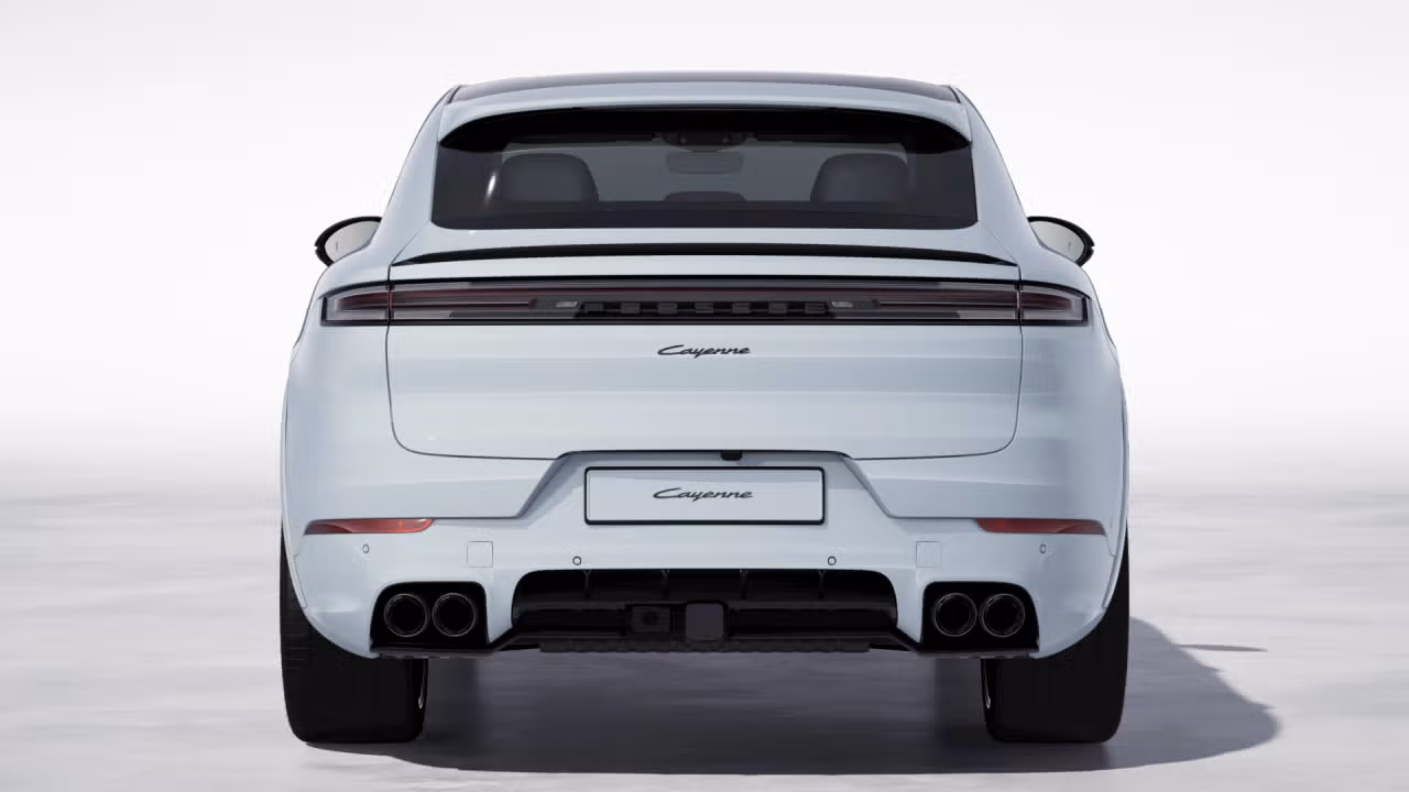 2026 Porsche Cayenne Coupe in Laval, Quebec - 5 - w1024h768px