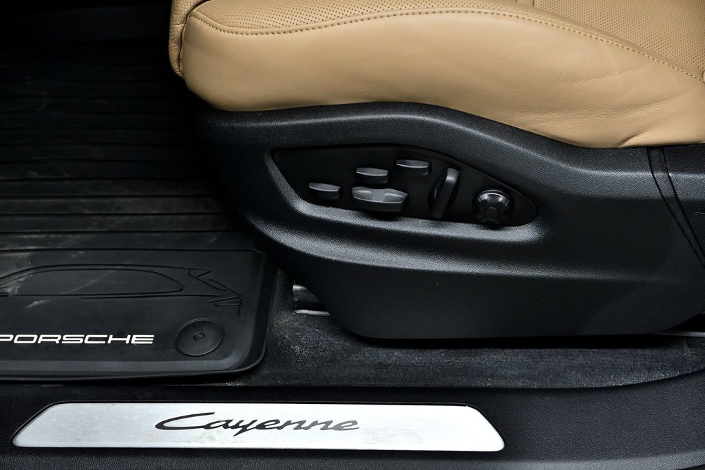 Porsche Cayenne Coupe 2026 à Laval, Québec - 32 - w1024h768px