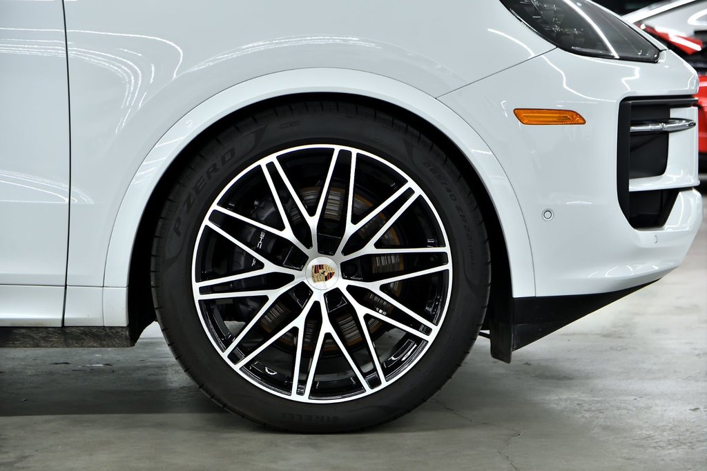 Porsche Cayenne Coupe 2026 à Laval, Québec - 11 - w1024h768px