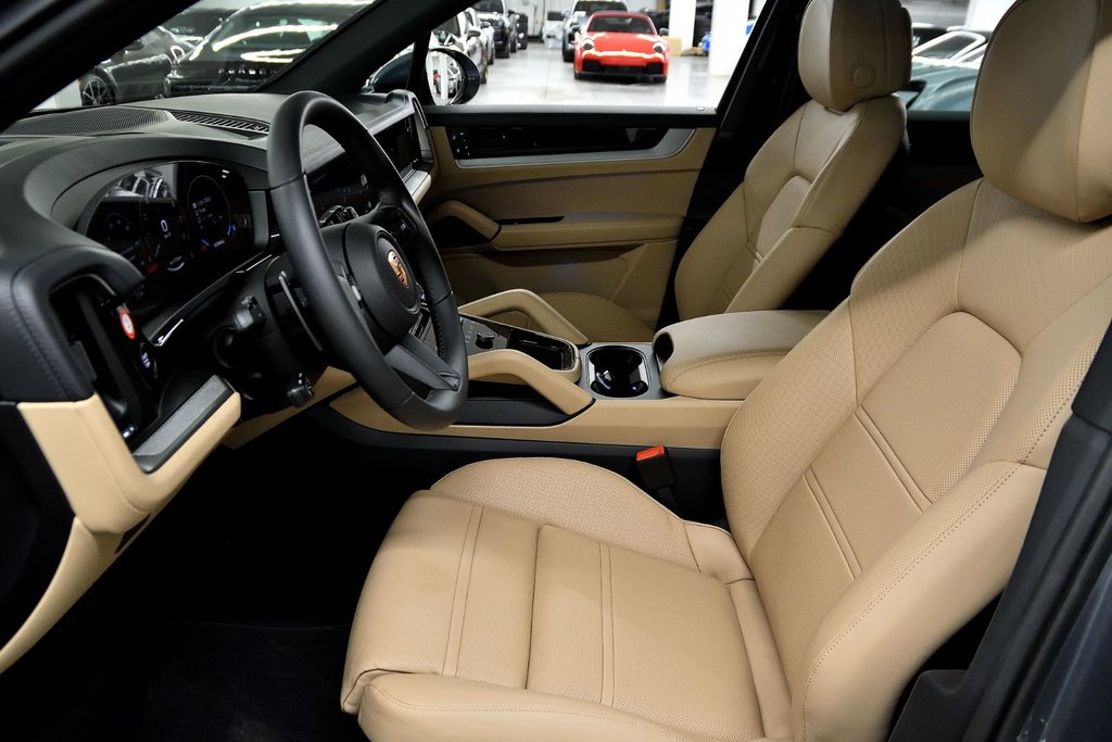 Porsche Cayenne  2026 à Laval, Québec - 14 - w1024h768px