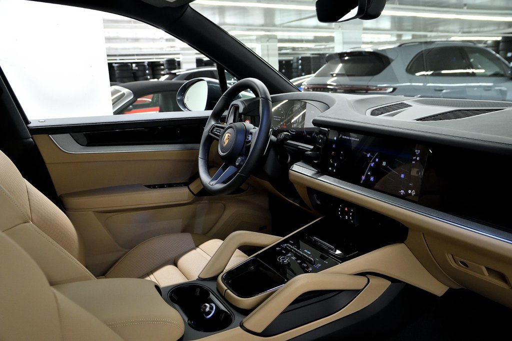 Porsche Cayenne  2026 à Laval, Québec - 27 - w1024h768px