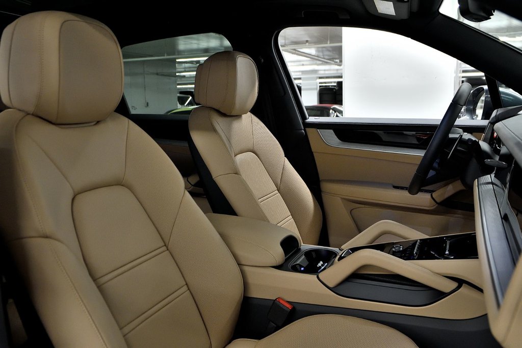 Porsche Cayenne  2026 à Laval, Québec - 30 - w1024h768px