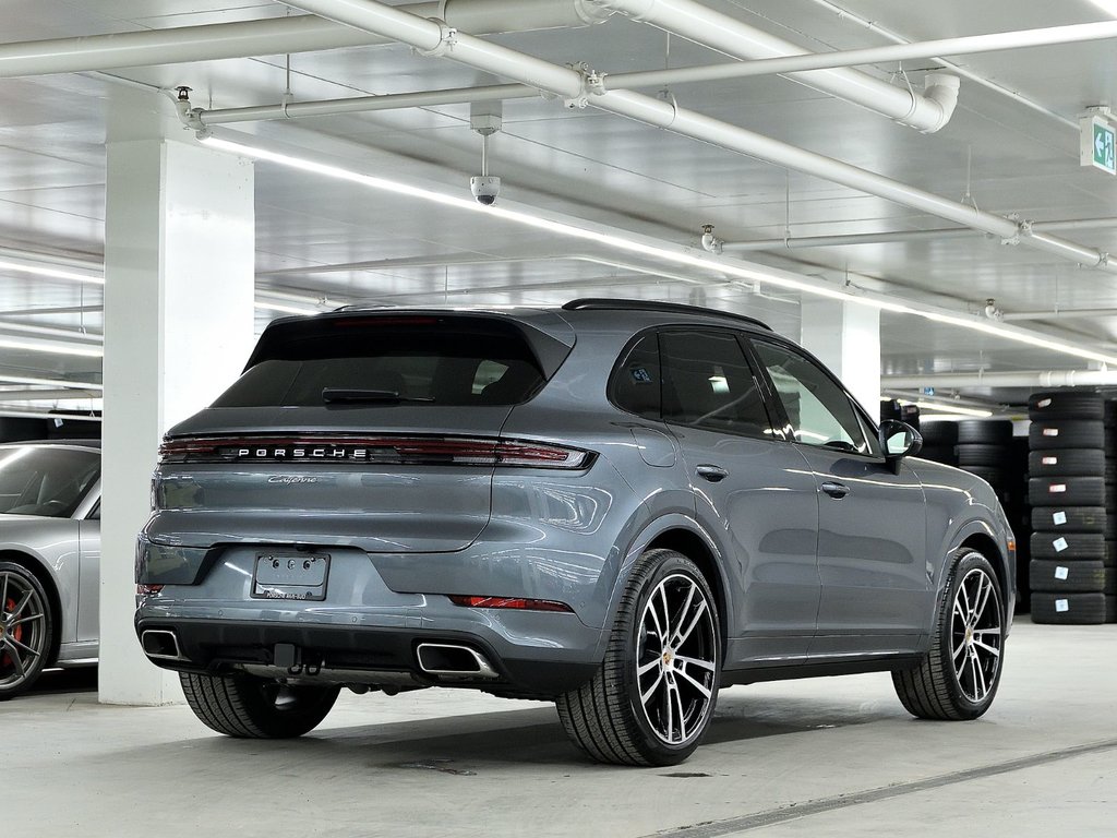 Porsche Cayenne  2026 à Laval, Québec - 3 - w1024h768px