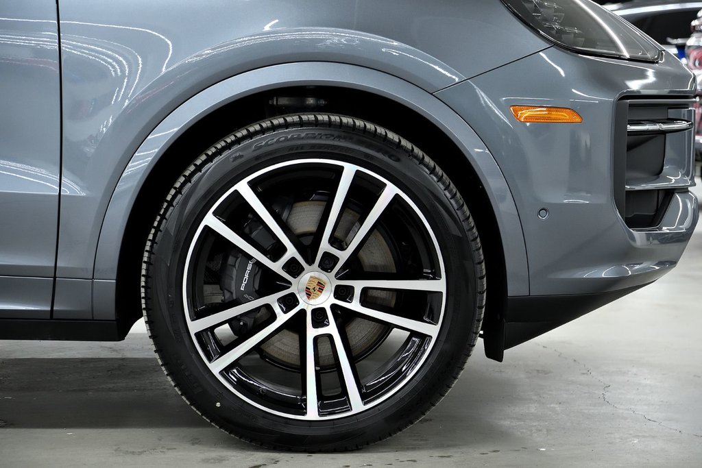 Porsche Cayenne  2026 à Laval, Québec - 9 - w1024h768px