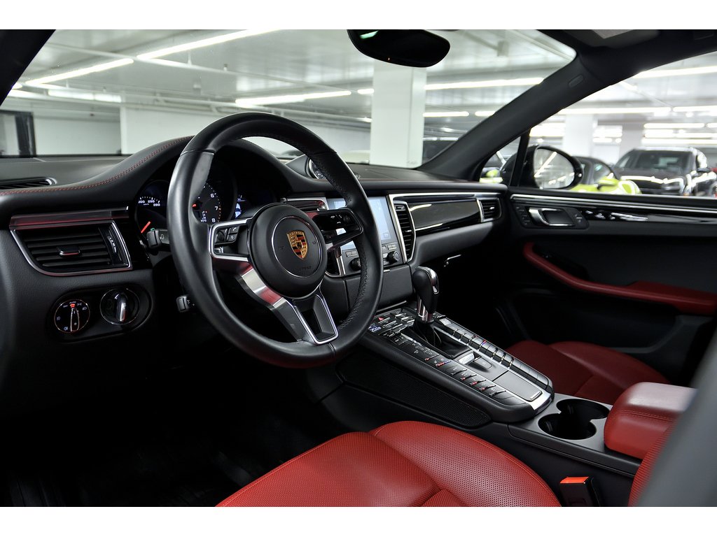 Porsche Macan S AWD 2018 à Laval, Québec - 10 - w1024h768px