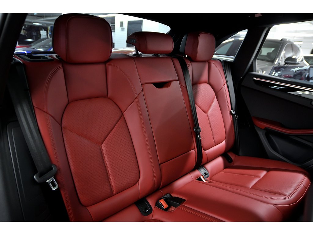 Porsche Macan S AWD 2018 à Laval, Québec - 34 - w1024h768px