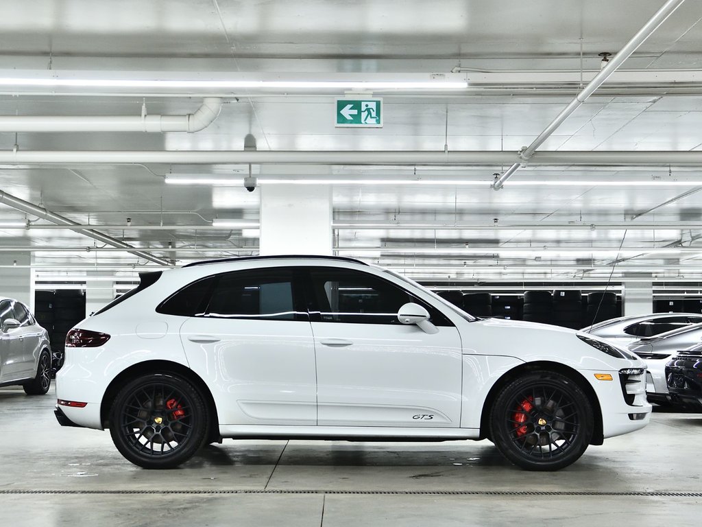 Porsche Macan GTS 2018 à Laval, Québec - 2 - w1024h768px