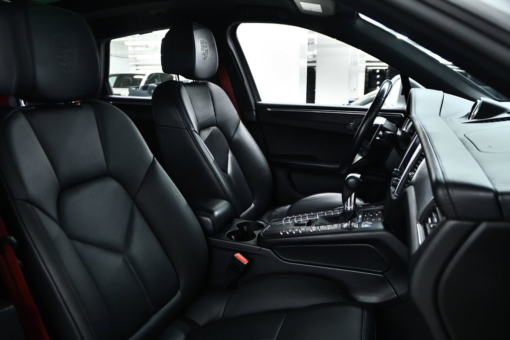 Porsche Macan GTS 2018 à Laval, Québec - 35 - w1024h768px