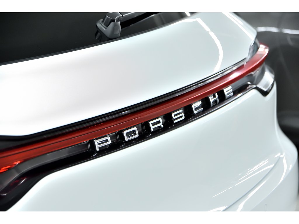 2019 Porsche Macan AWD in Laval, Quebec - 40 - w1024h768px