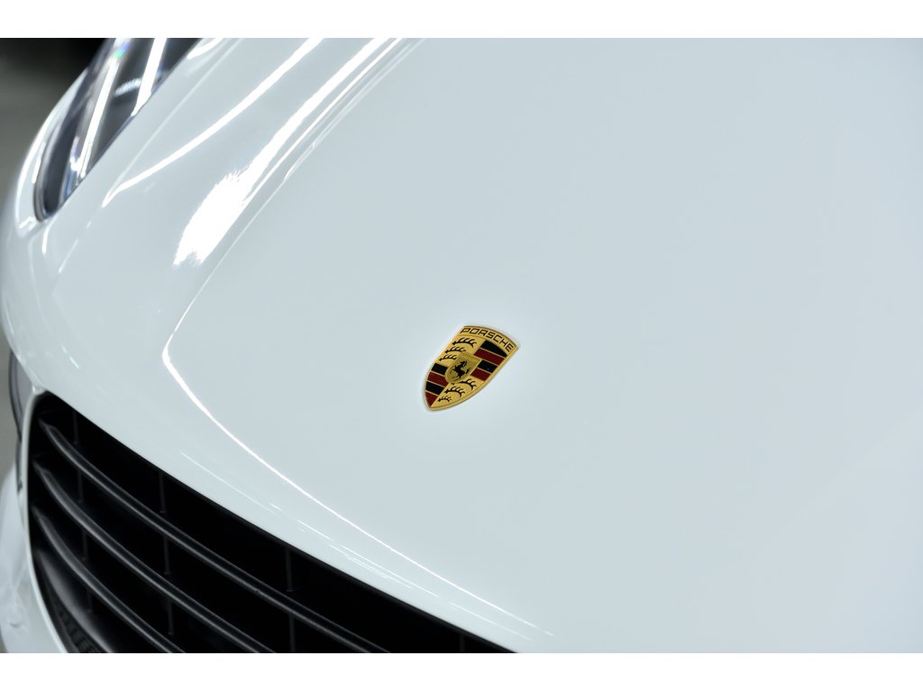 2019 Porsche Macan AWD in Laval, Quebec - 6 - w1024h768px