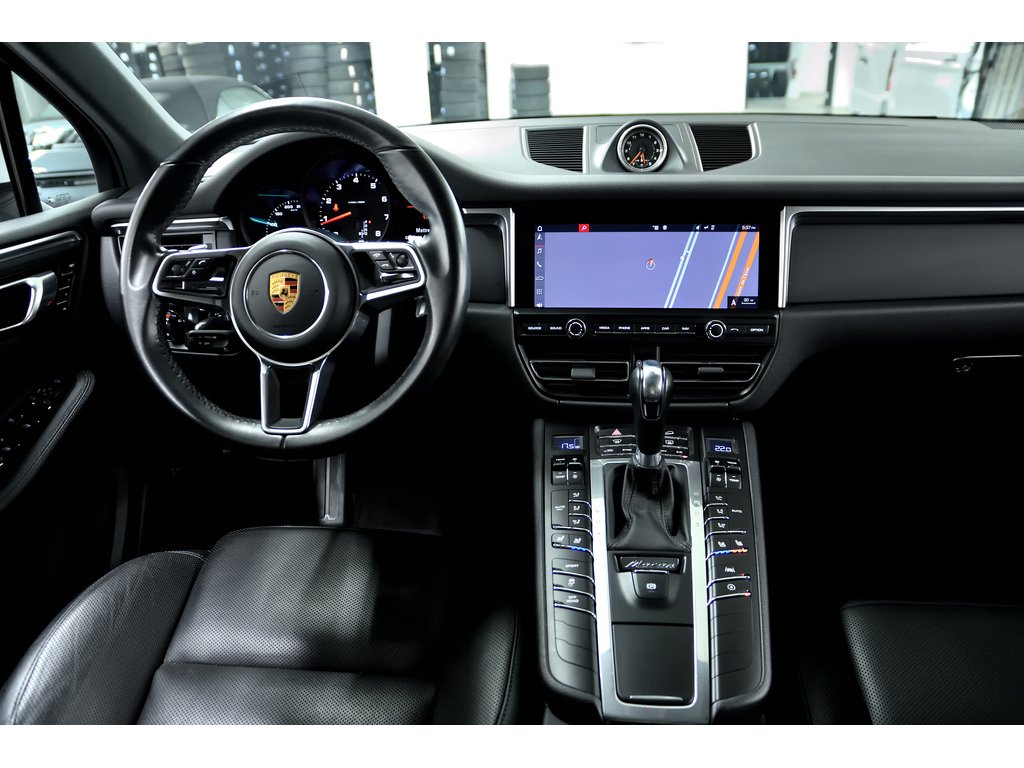 2019 Porsche Macan AWD in Laval, Quebec - 36 - w1024h768px