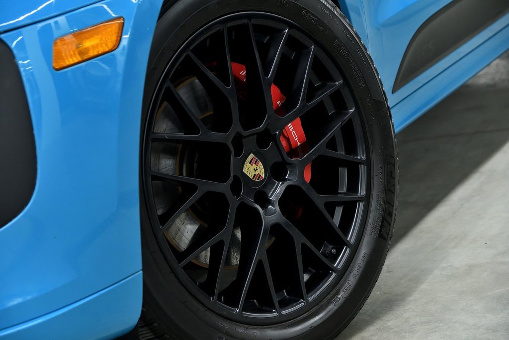 2020 Porsche Macan GTS in Laval, Quebec - 8 - w1024h768px