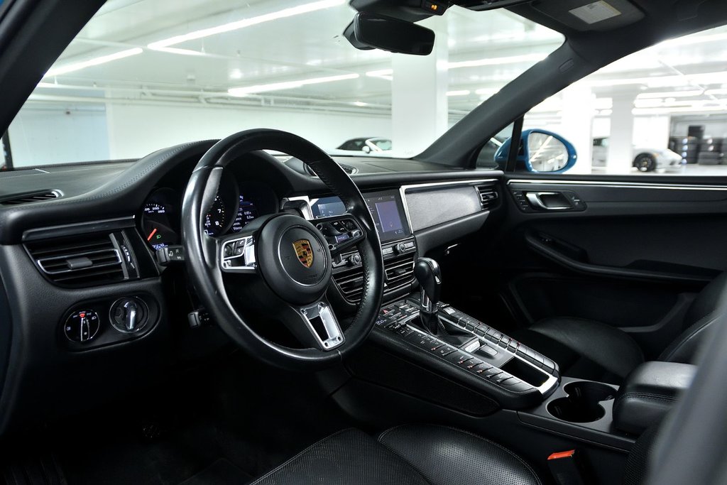 2020 Porsche Macan GTS in Laval, Quebec - 10 - w1024h768px