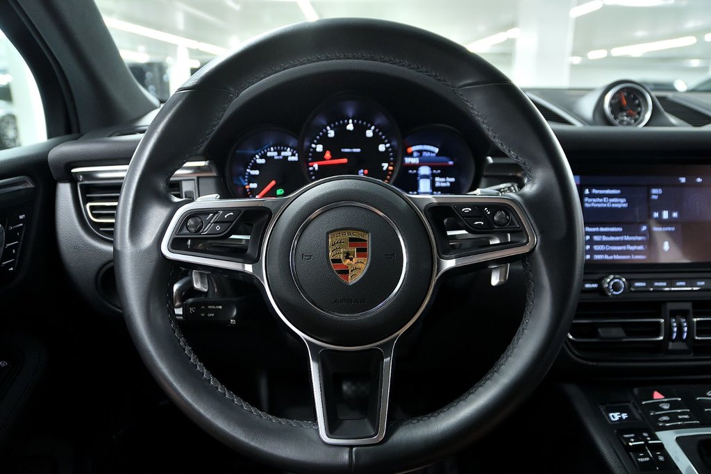 Porsche Macan  2021 à Laval, Québec - 14 - w1024h768px