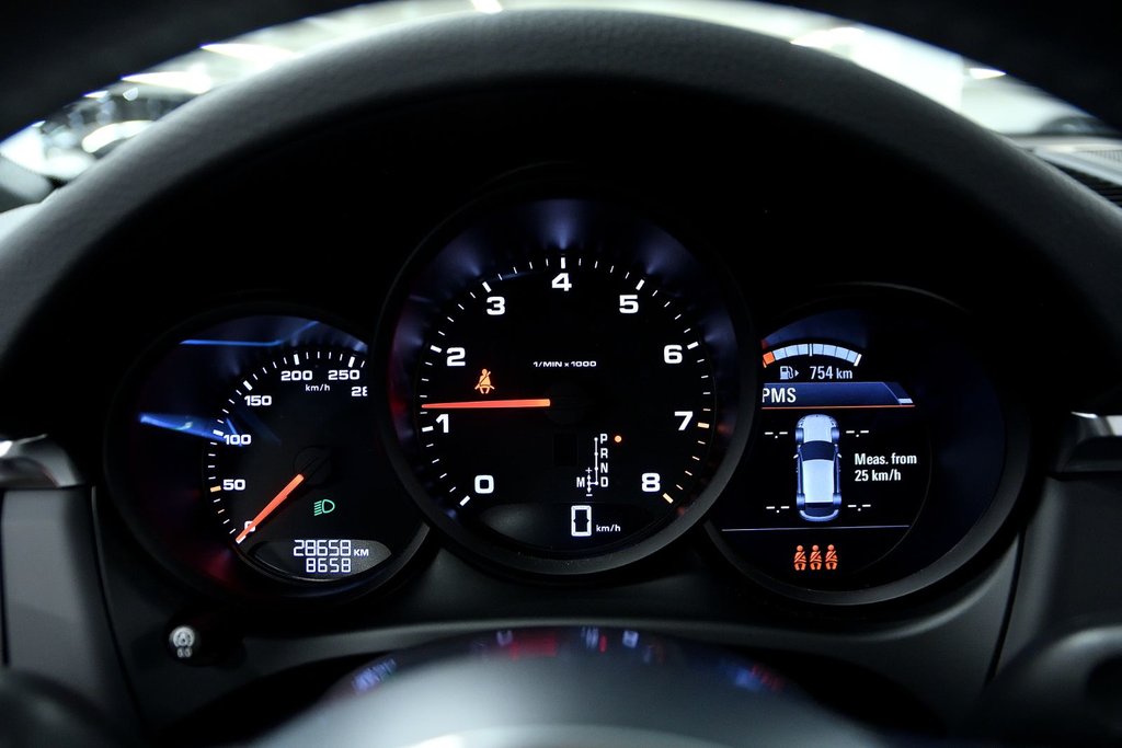 Porsche Macan  2021 à Laval, Québec - 15 - w1024h768px