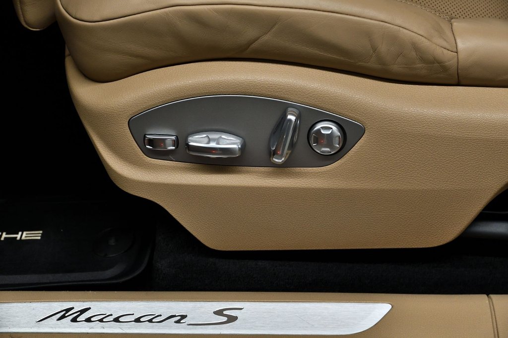 Porsche Macan S 2021 à Laval, Québec - 14 - w1024h768px