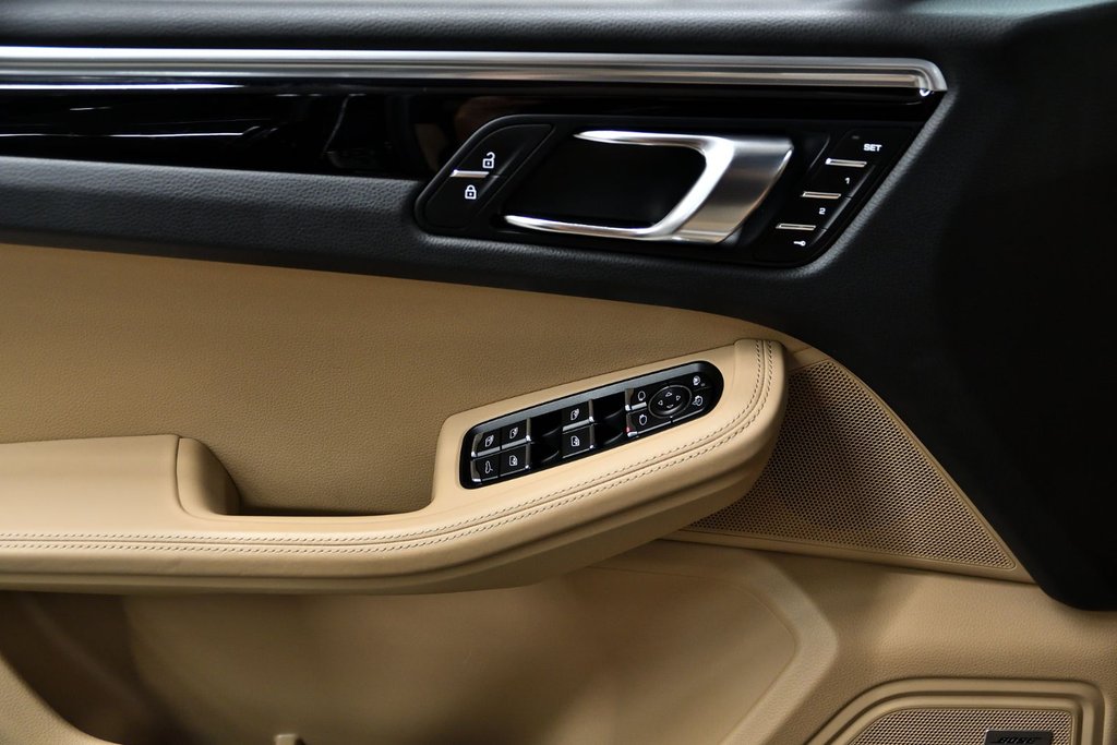 Porsche Macan S 2021 à Laval, Québec - 31 - w1024h768px
