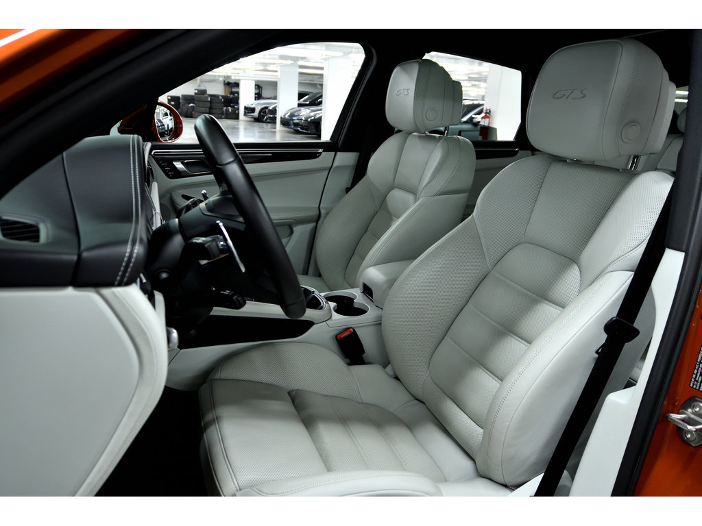 2022 Porsche Macan GTS / ACC / Air Suspension / Sport Exhaust / BOSE in Laval, Quebec - 16 - w1024h768px