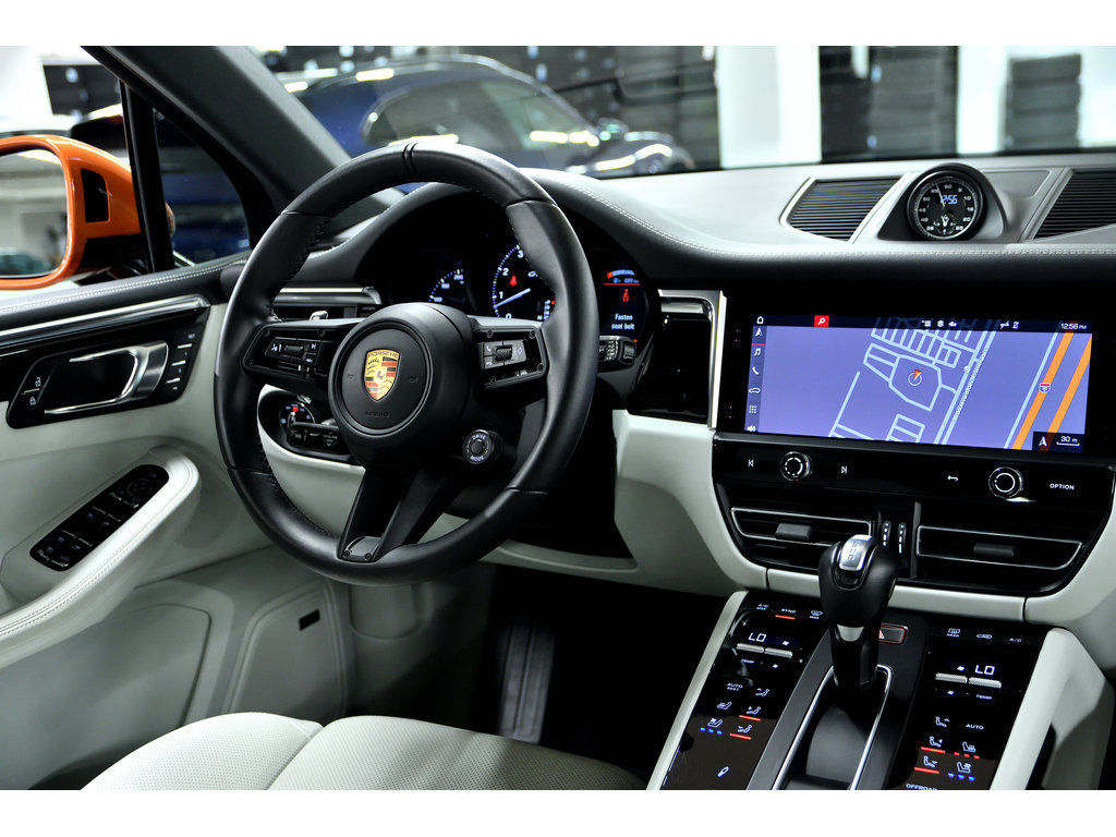 2022 Porsche Macan GTS / ACC / Air Suspension / Sport Exhaust / BOSE in Laval, Quebec - 43 - w1024h768px
