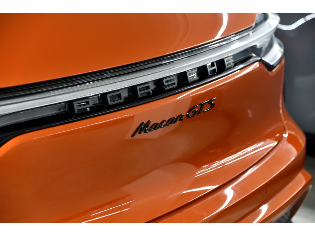 2022 Porsche Macan GTS / ACC / Air Suspension / Sport Exhaust / BOSE in Laval, Quebec - 10 - w1024h768px