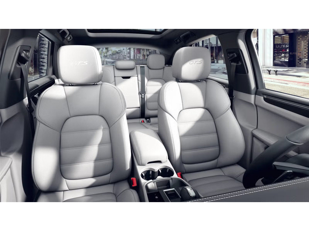2022 Porsche Macan GTS / ACC / Air Suspension / Sport Exhaust / BOSE in Laval, Quebec - 6 - w1024h768px
