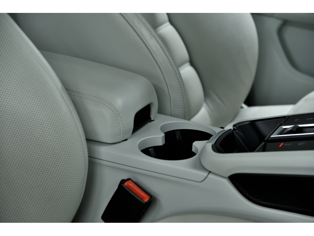 2022 Porsche Macan GTS / ACC / Air Suspension / Sport Exhaust / BOSE in Laval, Quebec - 22 - w1024h768px