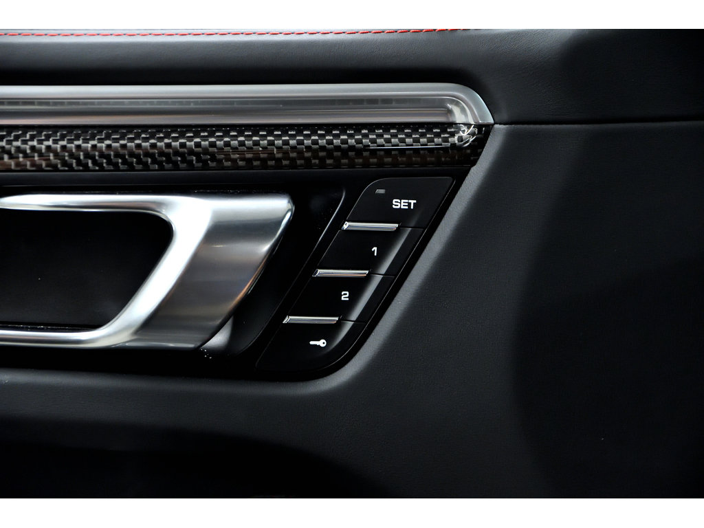 Porsche Macan GTS AWD / ACC / SPORT CHRONO / CARBON / BURMESTER 2022 à Laval, Québec - 34 - w1024h768px