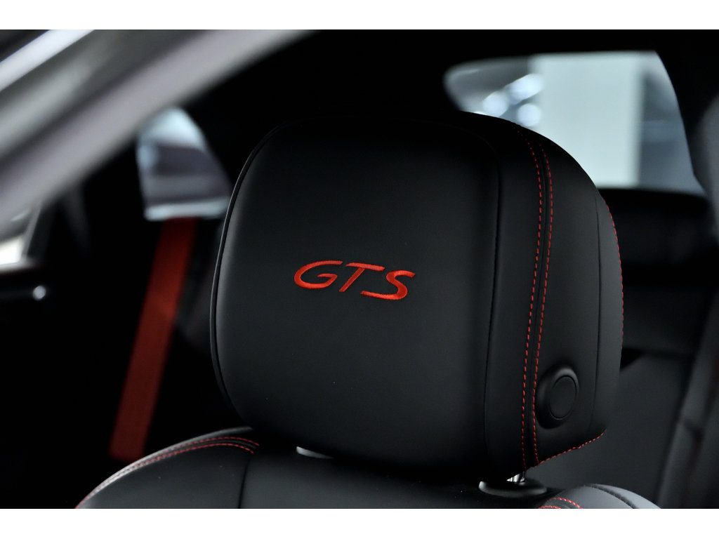 Porsche Macan GTS AWD / ACC / SPORT CHRONO / CARBON / BURMESTER 2022 à Laval, Québec - 15 - w1024h768px