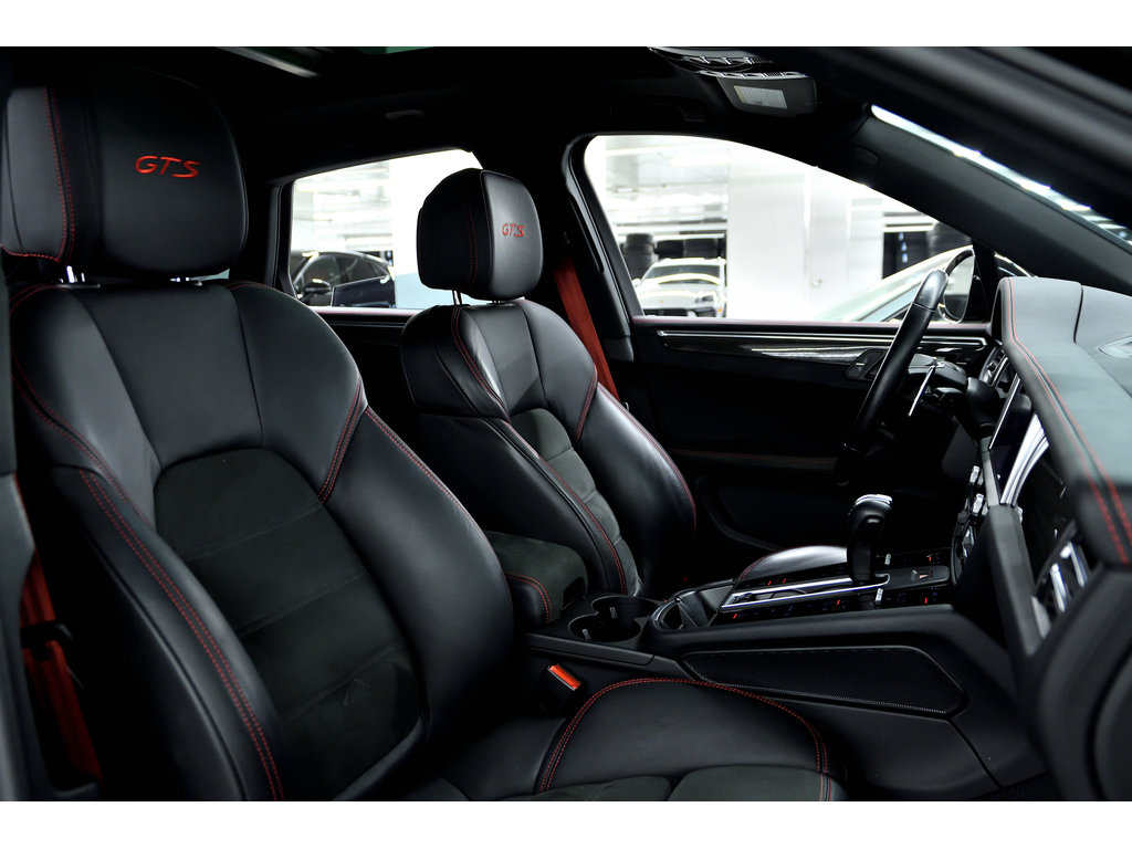 Porsche Macan GTS AWD / ACC / SPORT CHRONO / CARBON / BURMESTER 2022 à Laval, Québec - 41 - w1024h768px