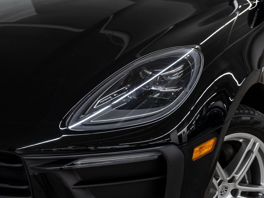 2022 Porsche Macan AWD / Premium Plus Package / Trailer Hitch / BOSE in Laval, Quebec - 7 - w1024h768px